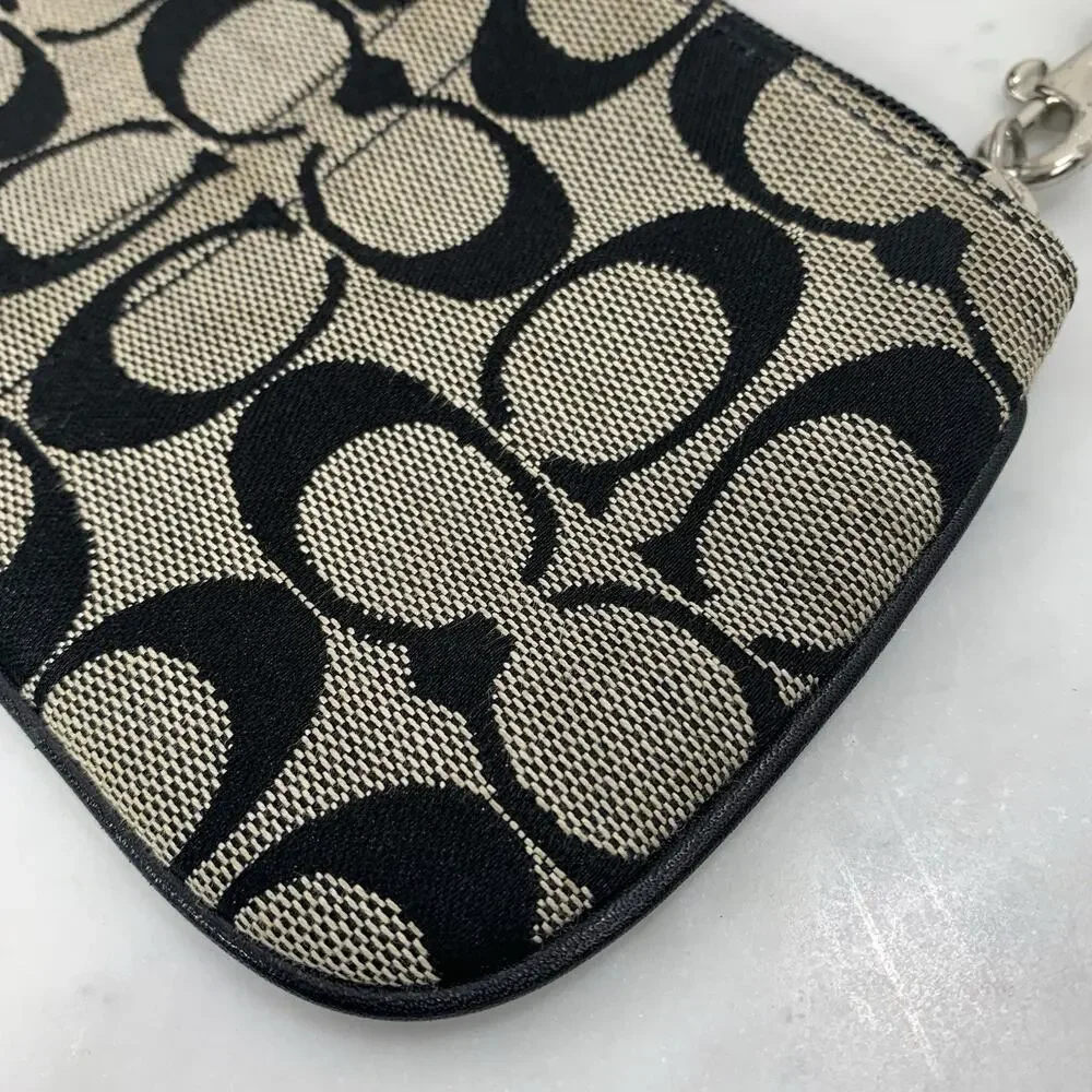COACH Signature Wristlet 7